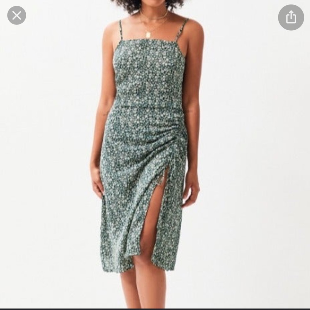 LA Hearts Floral Midi Dress